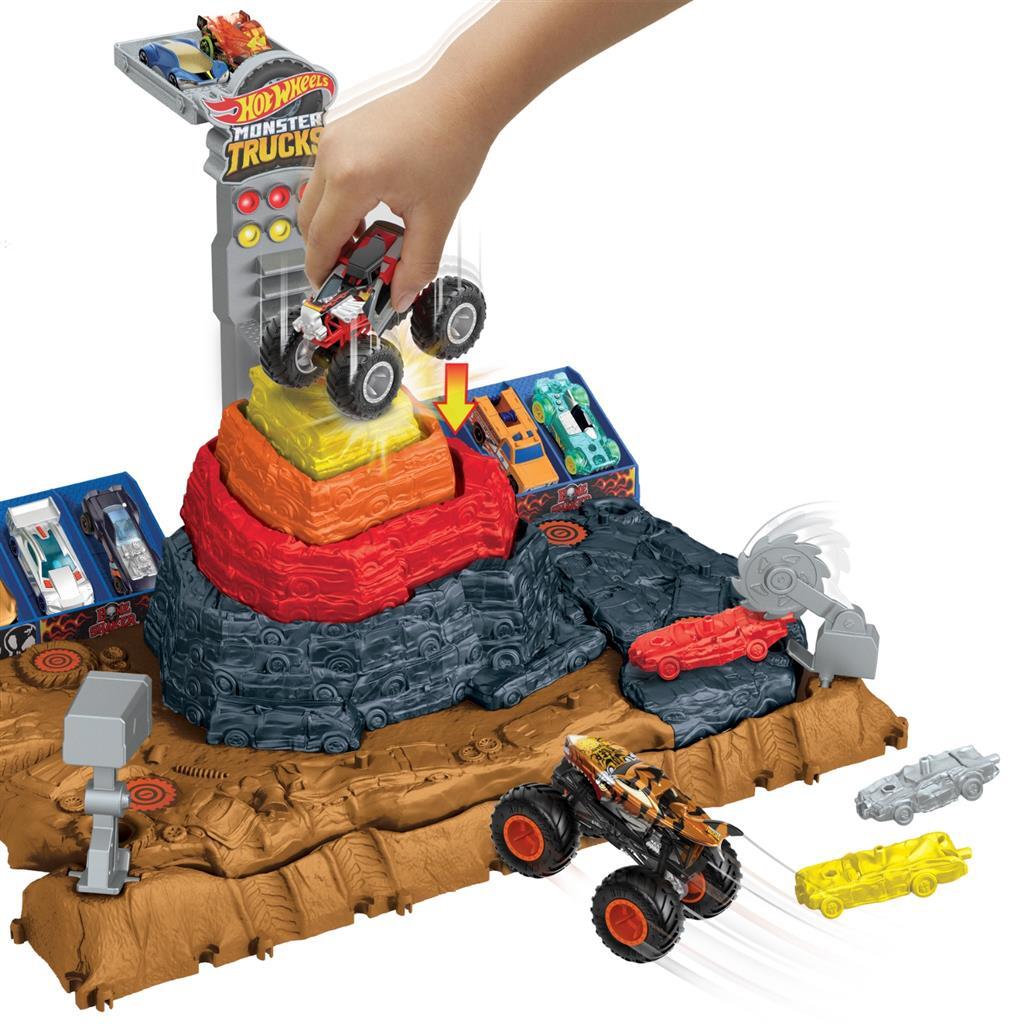 Hot Wheels Arena Smashers Main Event Event Bone Shaker's Ultimate Crush Yard