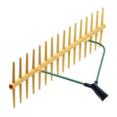 Hay rake double tines diagonally with handle
