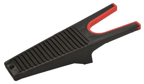 Plastic boot boot with heel protection