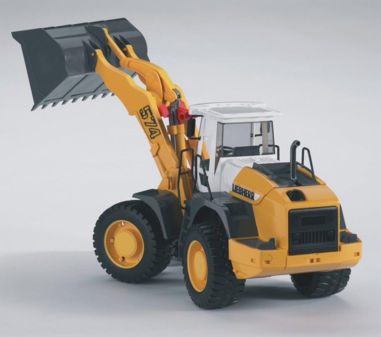 Bruder Shovel Liebherr L574