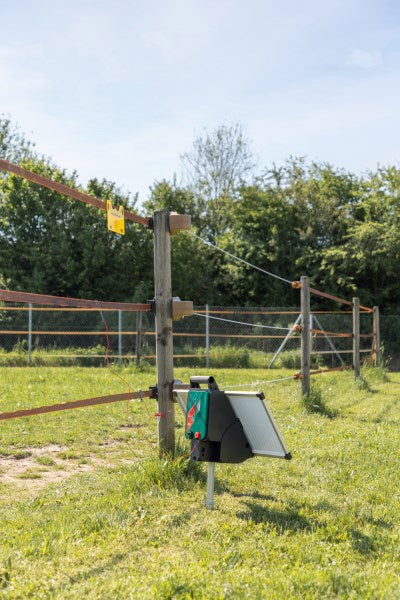 Ako Products Sun Power S3000 Electric Fence Energizer with Solar Panel