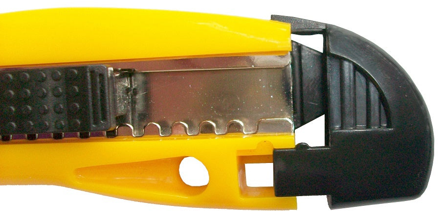 Con:p snap-off knife 18mm plastic box - b20870