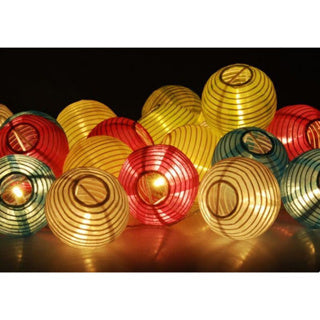 Inga eldfestljus utomhus. 20 LED-lyktor. ip44 adapter 240v 10,75m.