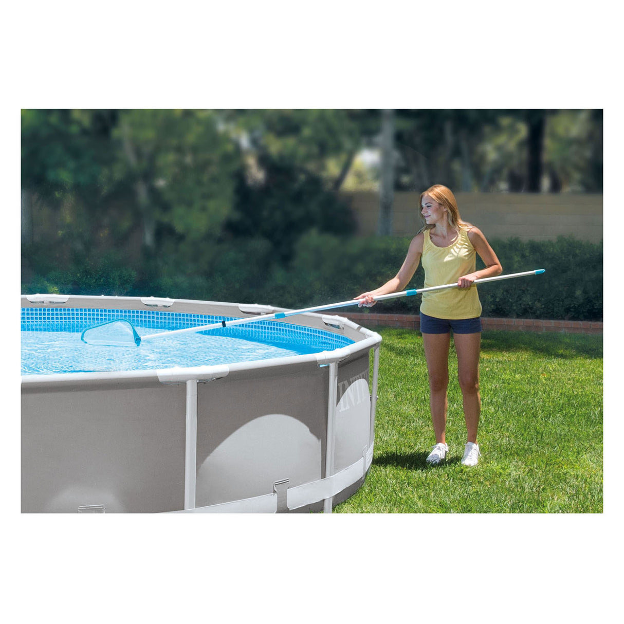 Juego de limpieza de piscina Intex