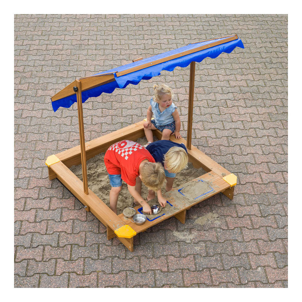 Swingking schwiewend Holz Sandpit mat Waasserschëss a Coveren