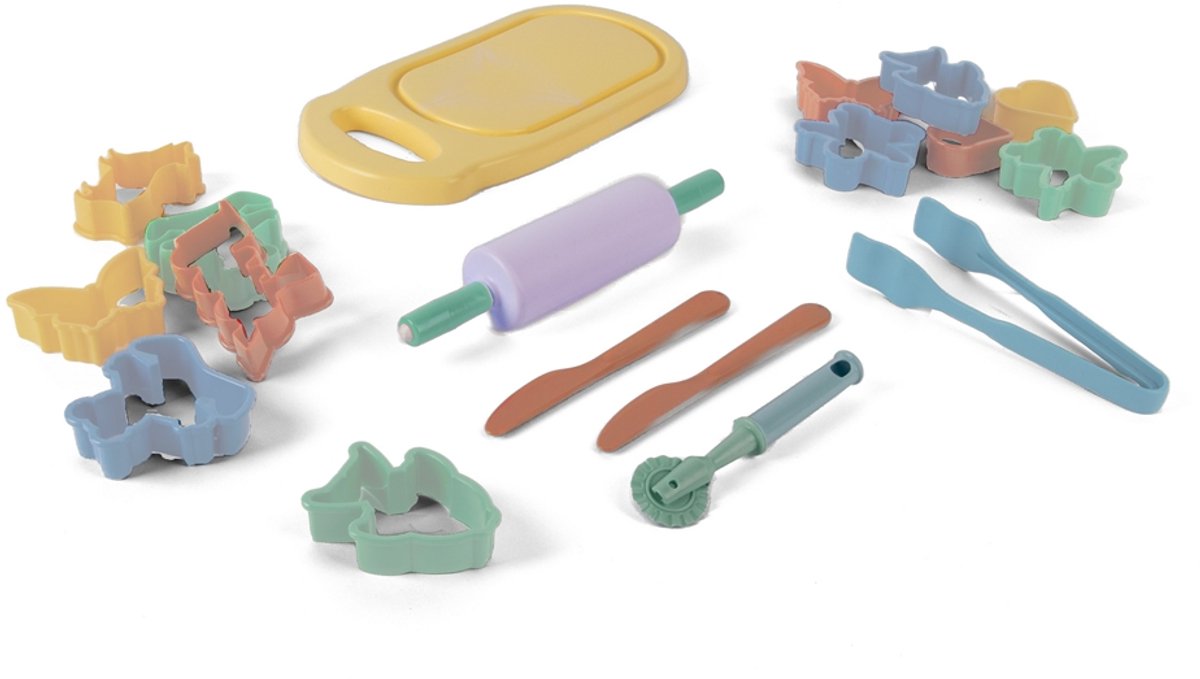 Dantoy clay tools and accessories pastel 18-piece toy set.