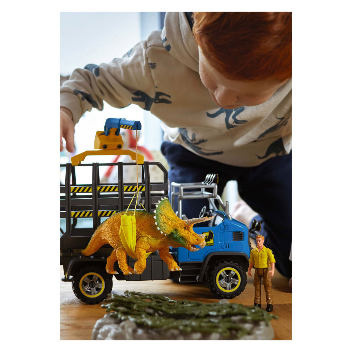 SCHLEICH DINOSAURS TRUCK MISSION 42565