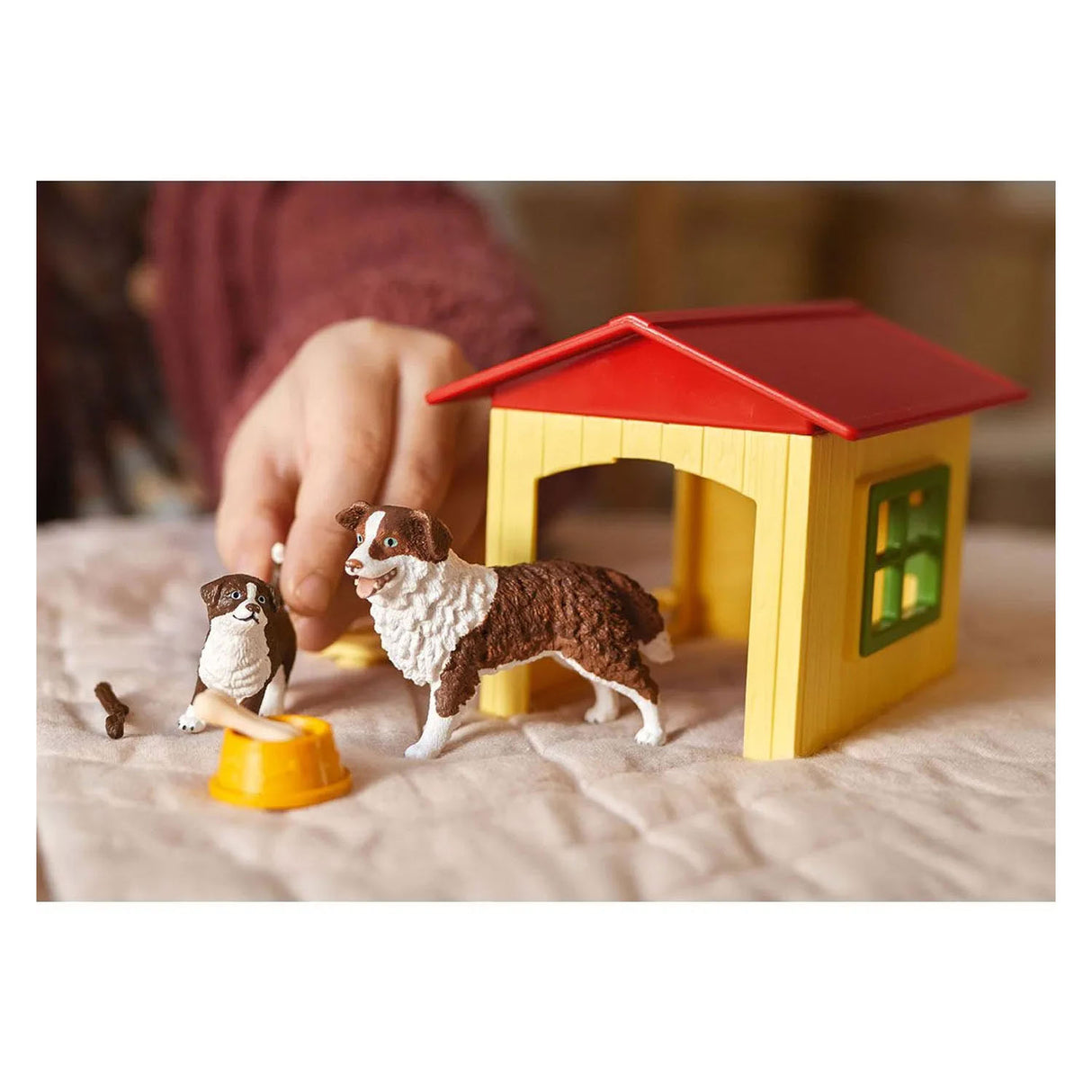 Schleich Farm World Dog Loft 42573