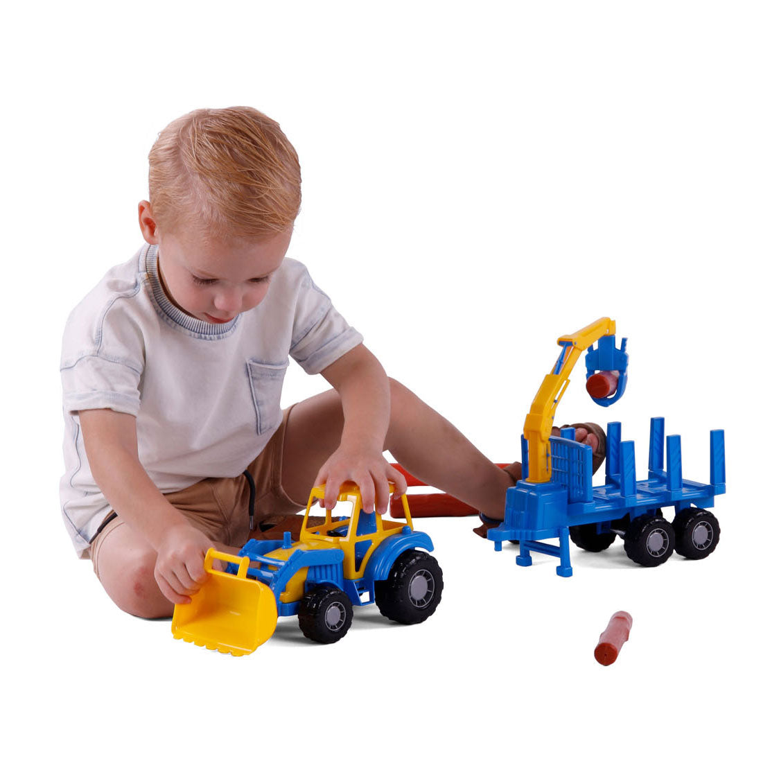 Cavallino hračky Cavallino Junior Tractor s přívěsem a dřevem, 46 cm