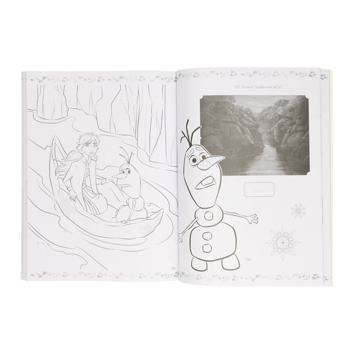 Boek Specials Nederland BV 365 Spelletjesboek Frozen