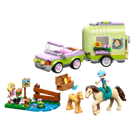 Príves Lego friends 42695 s koňom a žriebätkom