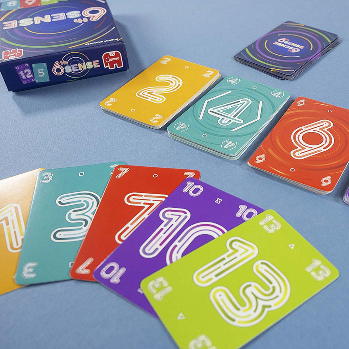 Jumbo 6th Sense card game