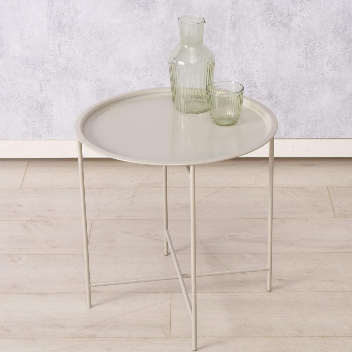 Boltze home tray table metal beige