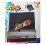 Toi-toys finger skateboard with ramp