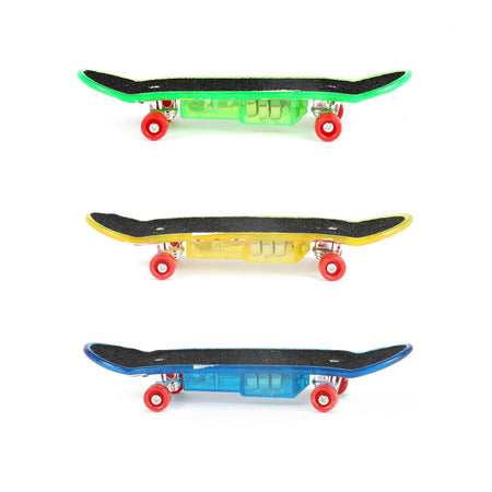 Toi-toys finger skateboard with light and extra wheels