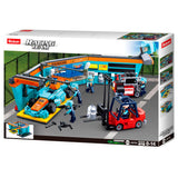 Sluban racing team - pit lane
