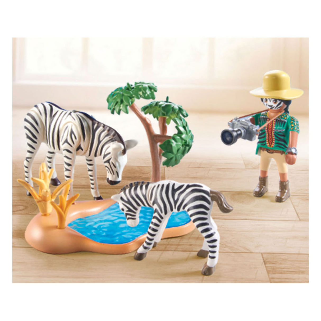 Playmobil wiltopia na cesti z živalskim fotografom 71295