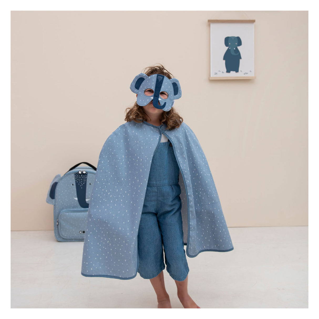 Trixie Cape a Mask Madame Elefant