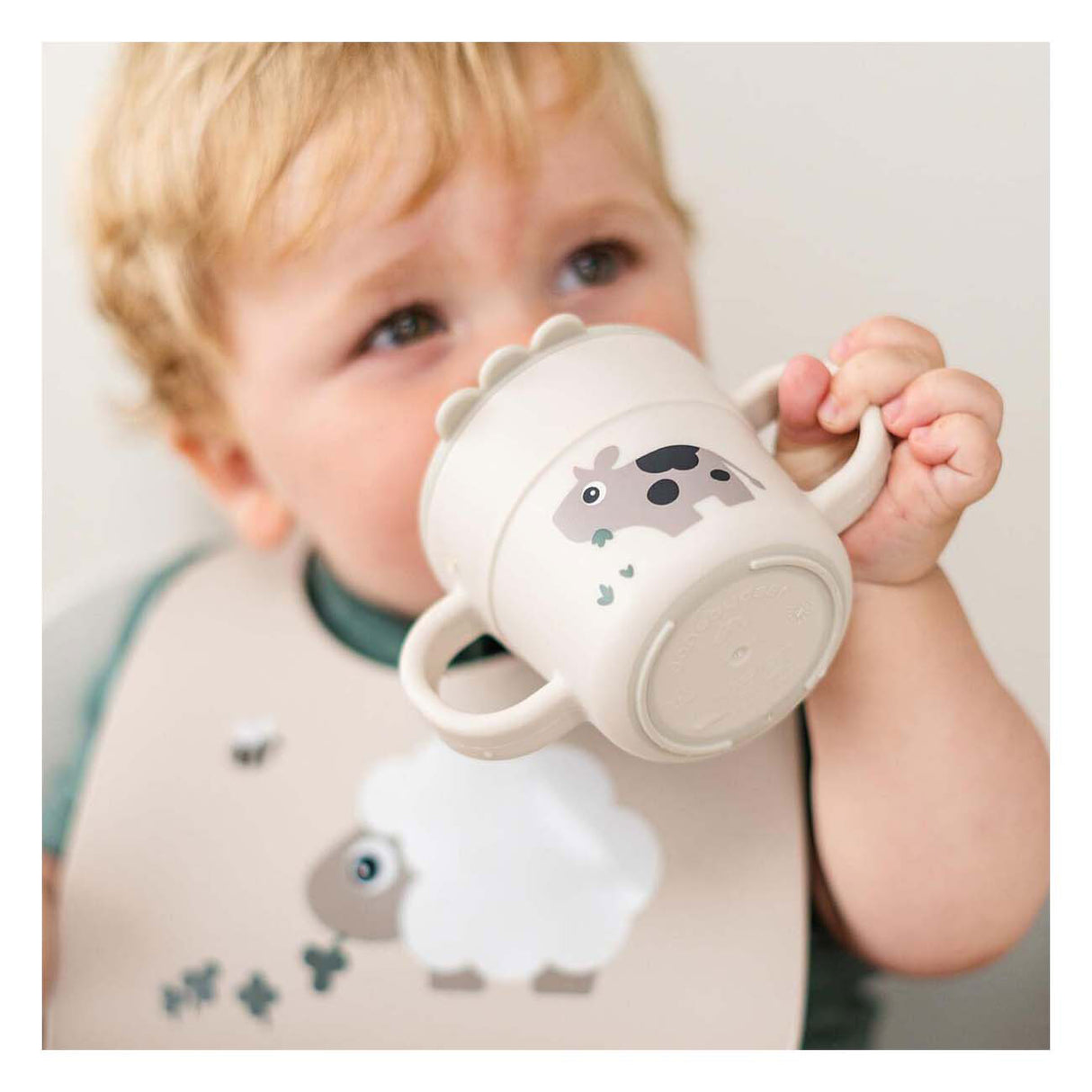 Done by deer sippy cup small farm beige, 215ml