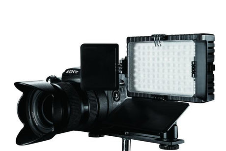 Súile Falcon stiúir lampa socraithe DV-96V-K2 dimmable lena n-áirítear. ceallraí