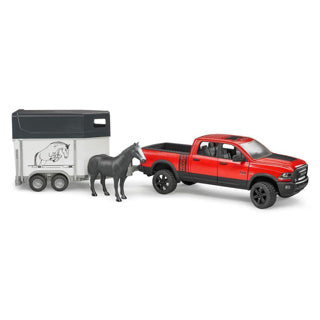 Bruder Auto Dodge Ram mat Päerdsanhänger