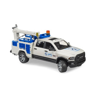 Tógáil bruder dodge ram 2500 le craein agus solas gealánacha