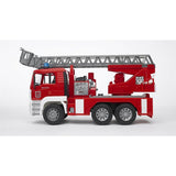 Bruder Feuerwehrauto mit Leiter