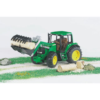 Ciągnik Bruder John Deere z ładowaczem czołowym