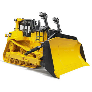 Bruder - mačji veliki traktor na gosenicah (br2452)