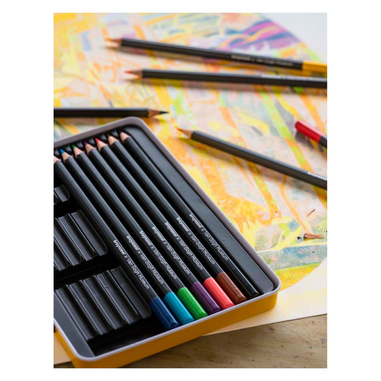 Van Gogh Bruynzeel x Museum colouring pencils