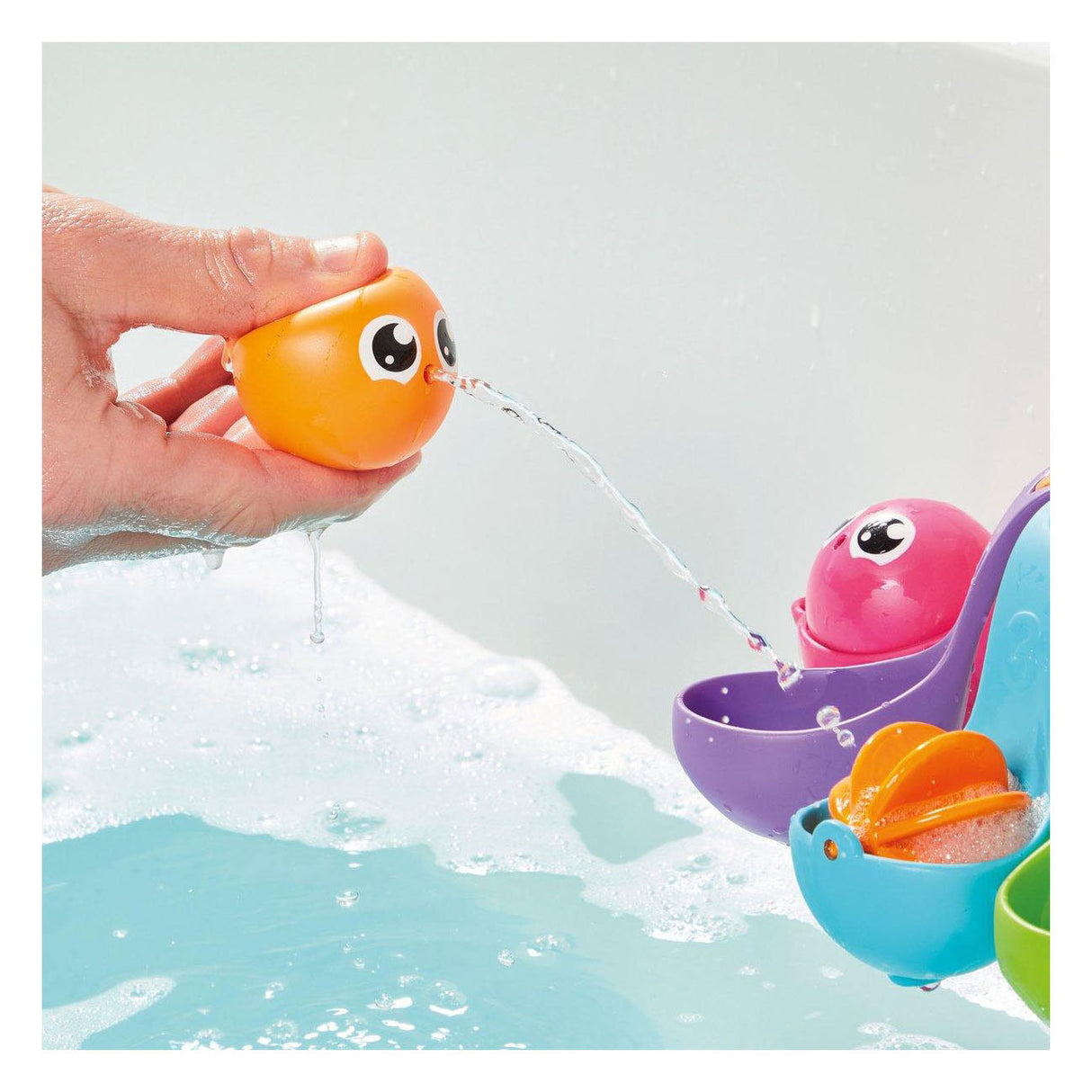 7-in-1 activity octopus for the bath