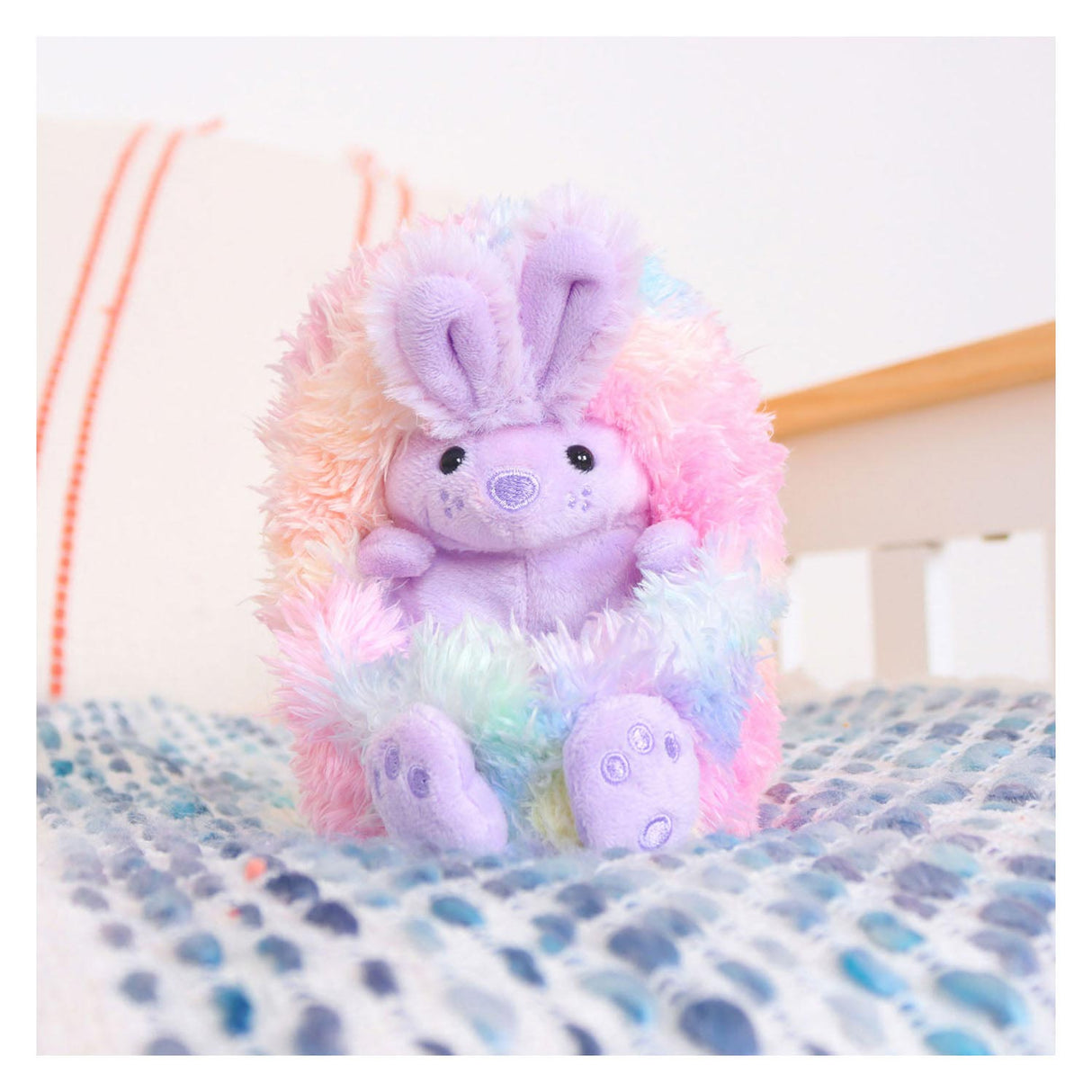 Curlimals Bo the Rainbow Bunny Interactive hug