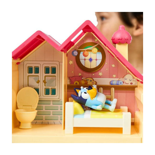 Älgar Toys Bluey Mini Speelhuis med möbler och lekfigur