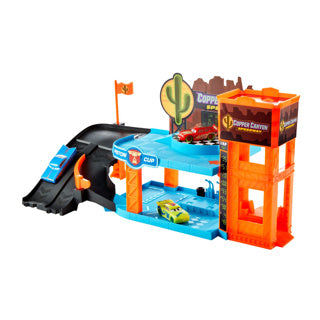 Disney cars garažni svetleči dirkalniki s 3 avtomobili