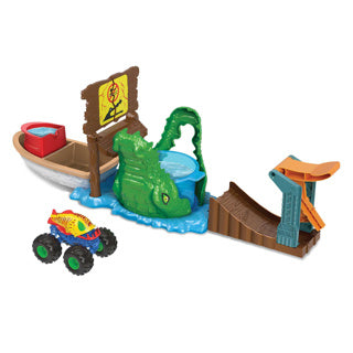 Hot wheels size swamp chomp playset