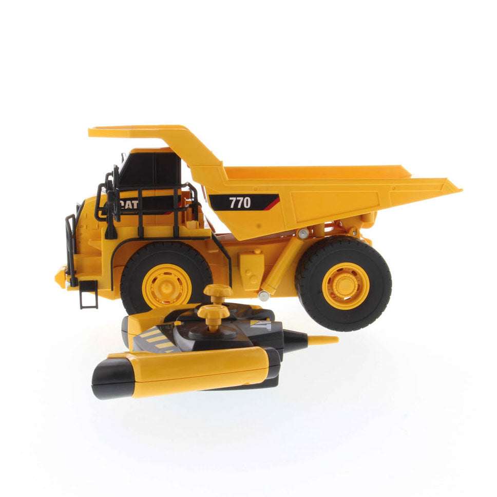 Carrera RC - Cat Mining Truck, 1:35