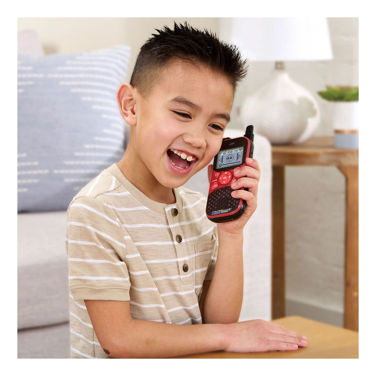 Vtech kiditalkie explorer