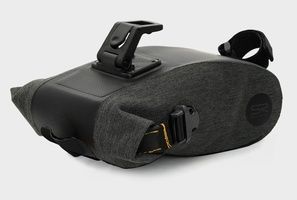 Selle Royal Saddle Bag velika - odporna na vodo, 2L, unisex, črna