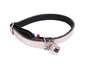 Martin Collar Kat Dakota Lieder Pink