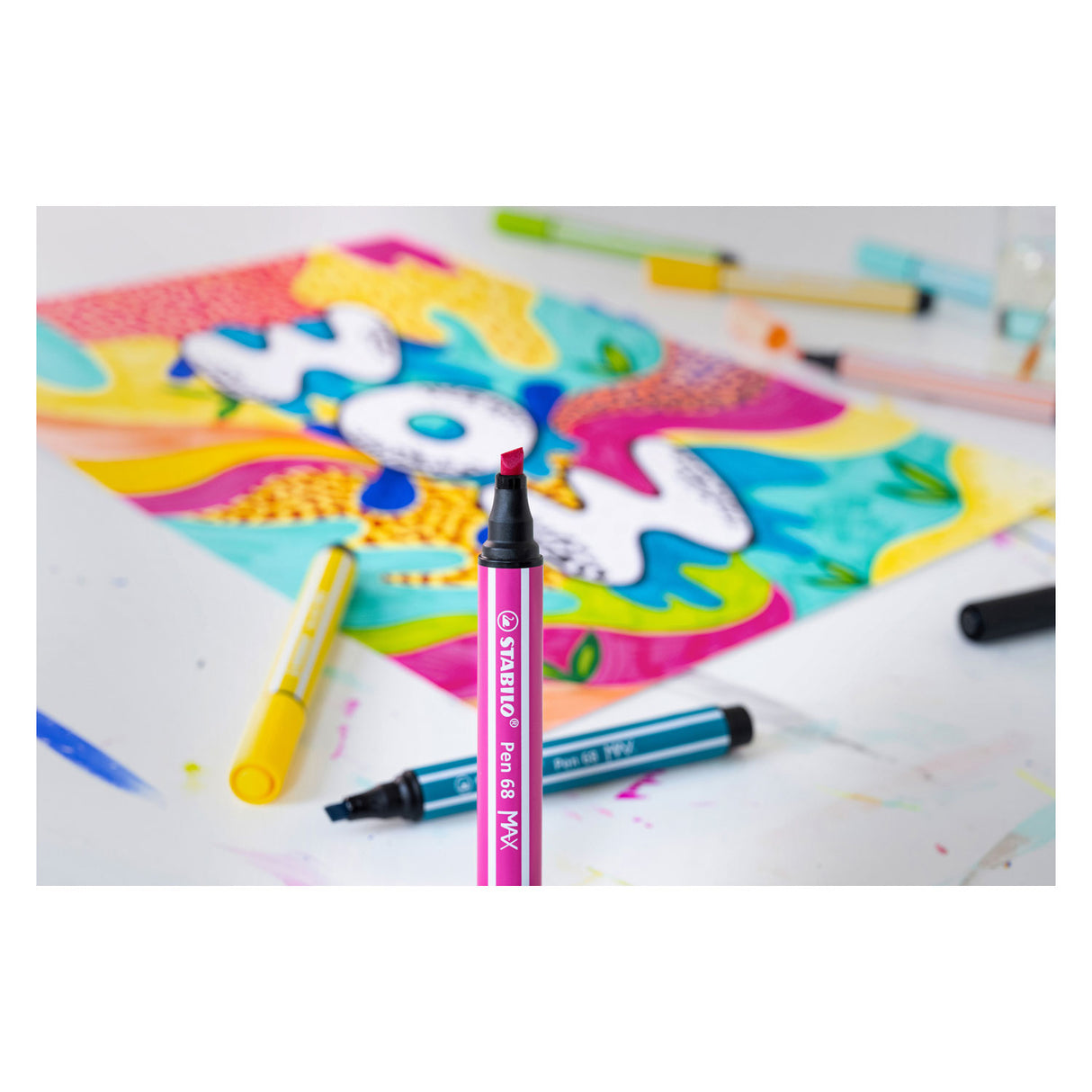 Stabilo Pen 68 Max - Felt-tip pen with thick chisel tip - Pink