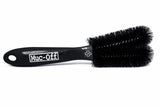 Muc-off two prong brush