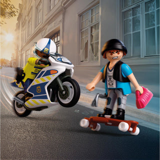 Chase gluaisrothar póilíní gníomh cathrach Playmobil | póilín i mbun gadaí ar chlár fada | spreagann cruthaitheacht | bréagáin leanaí do leanaí ó 4 bliana | 72079