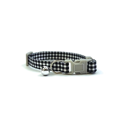 Happy pet tabby patch collar cat diamond black