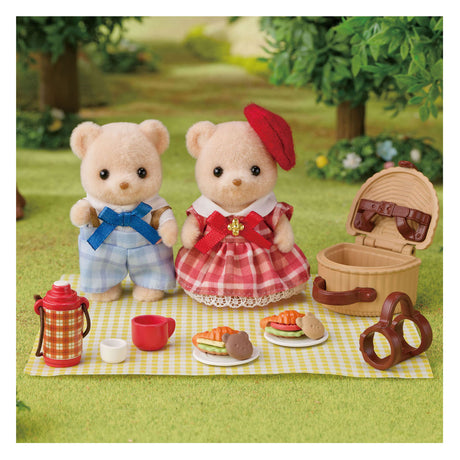 Sylvanian Families 5853 Biscuit Bear Sister and Brother - Picnic Set