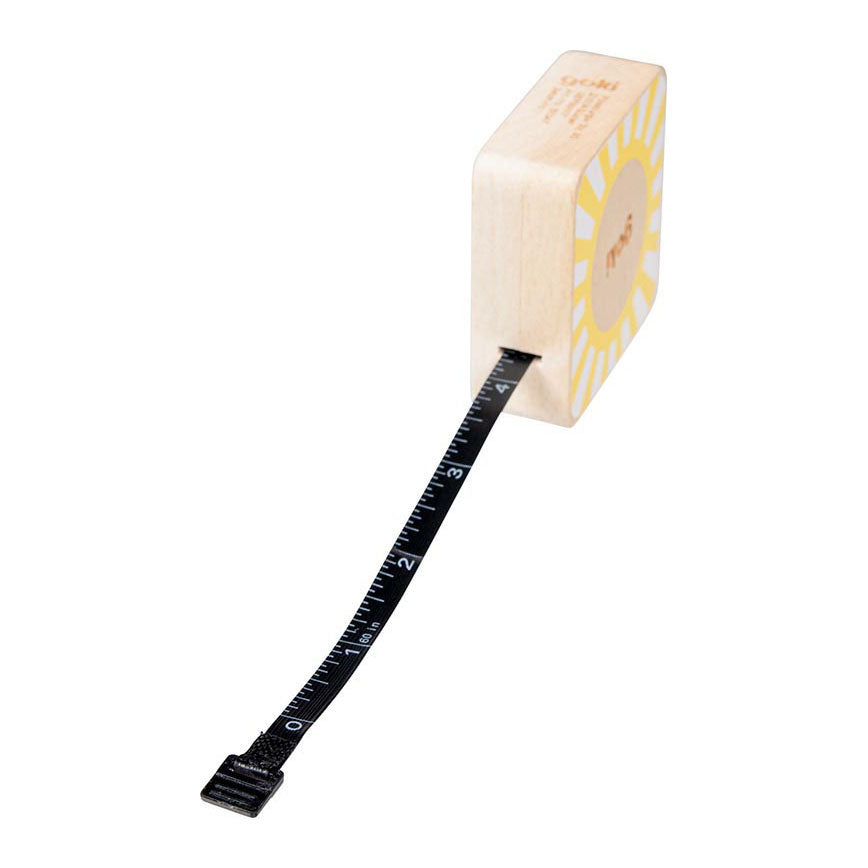 Goki wooden measuring tape extendable