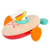 Small Foot Bath Toy Wood Canoe Pelican är upphetsad