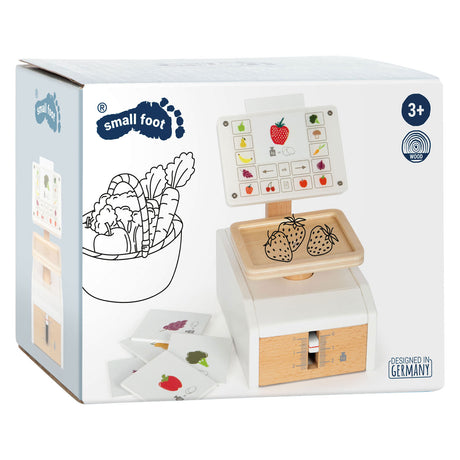 Small foot - wooden scale fresh