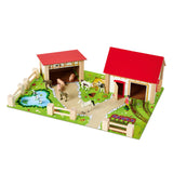 Eichhorn wooden farm with accessories 20dlg.