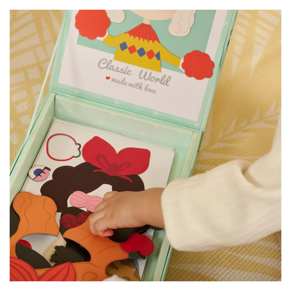 Classic World Magnetic Case Faces