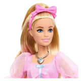Barbie sa Nutcracker Clara Ballerina Doll - le rúitíní soghluaiste